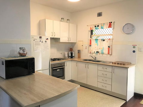 Broadway Apartments - Accommodation Mermaid Beach 30