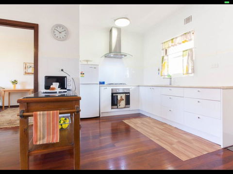 Broadway Apartments - Accommodation Mermaid Beach 44