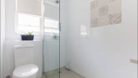 Broadway Apartments - Accommodation Mermaid Beach 25