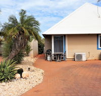 Osprey Holiday Village Unit 213/1 Bedroom - Spa bath king size bed perfect for any couple - Accommodation Mermaid Beach
