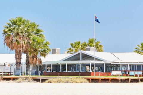 RAC Monkey Mia Dolphin Resort - Accommodation Mermaid Beach 16