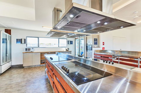 RAC Monkey Mia Dolphin Resort - Accommodation Mermaid Beach 22