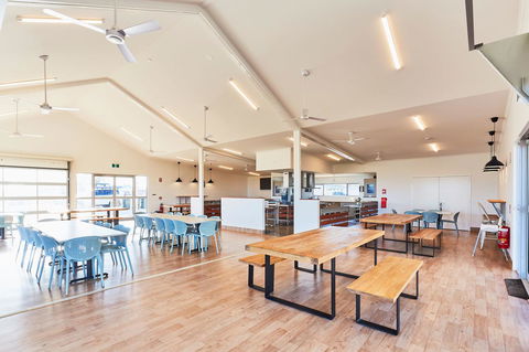 RAC Monkey Mia Dolphin Resort - Accommodation Mermaid Beach 25