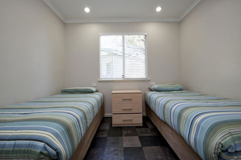 Mandalay Holiday Resort And Tourist Park - Accommodation Mermaid Beach 27