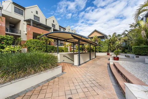 Subiaco Emporium Apartment - Accommodation Mermaid Beach 10