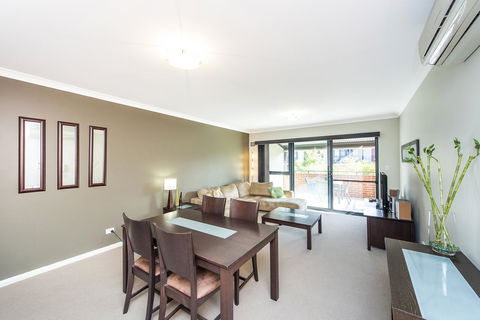 Subiaco Emporium Apartment - Accommodation Mermaid Beach 23