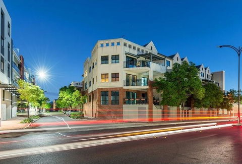 Subiaco Emporium Apartment - Accommodation Mermaid Beach 0