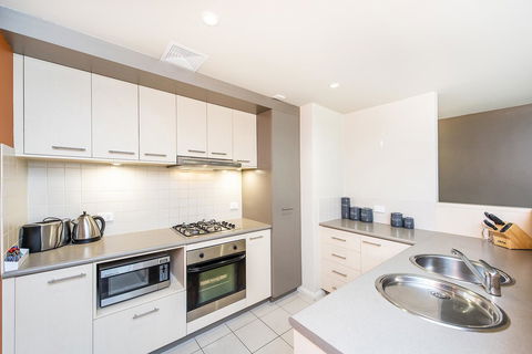 Subiaco Emporium Apartment - Accommodation Mermaid Beach 19