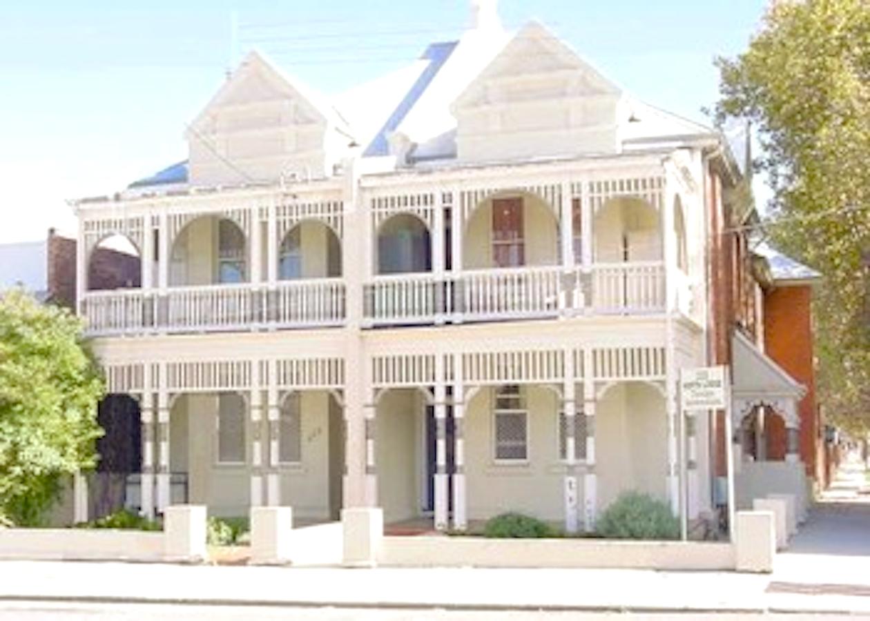 Perth WA Accommodation Mermaid Beach