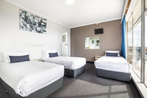 Nightcap At Carlyle Hotel - Accommodation Mermaid Beach 11