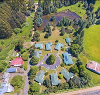 Giants Table and Cottages - Accommodation Mermaid Beach