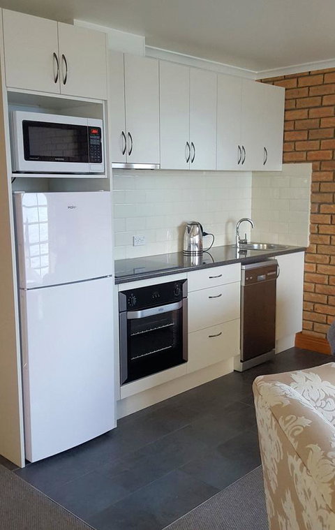 Stanley Village Waterfront Accommodation - Accommodation Mermaid Beach 7