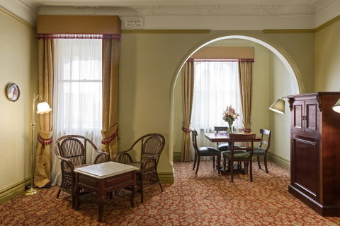 Hadley\'s Orient Hotel - Accommodation Mermaid Beach 23