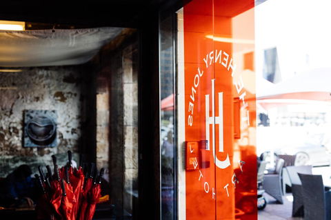 The Henry Jones Art Hotel - Accommodation Mermaid Beach 8