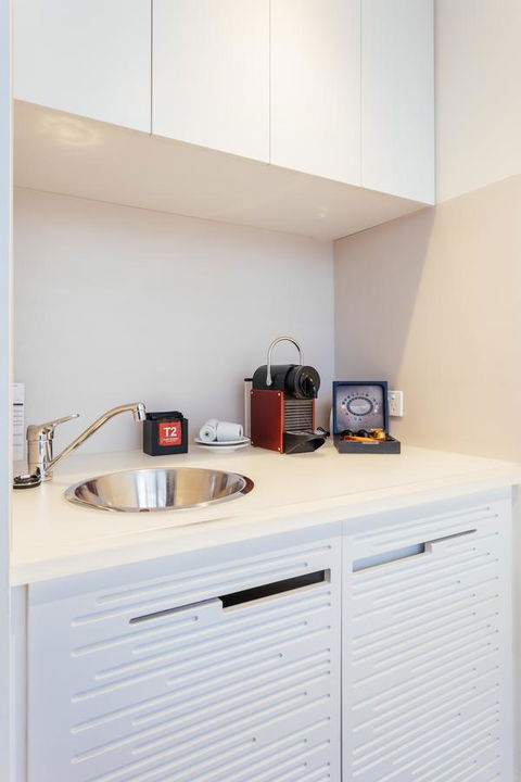 The Henry Jones Art Hotel - Accommodation Mermaid Beach 35