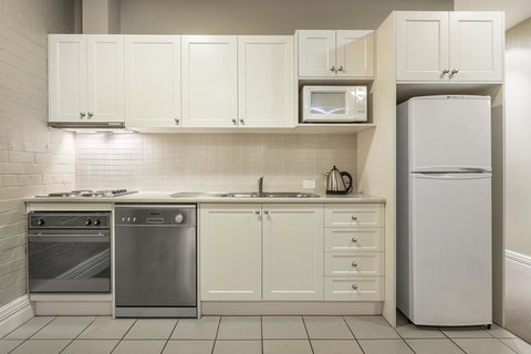 Launceston Central Apartment Hotel Official - Accommodation Mermaid Beach 20