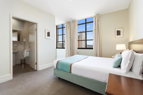 Launceston Central Apartment Hotel Official - Accommodation Mermaid Beach 11