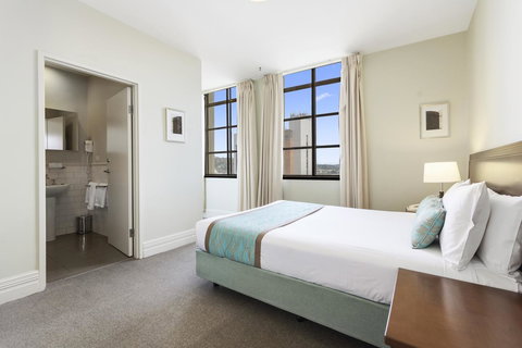 Launceston Central Apartment Hotel Official - Accommodation Mermaid Beach 5