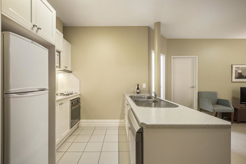 Launceston Central Apartment Hotel Official - Accommodation Mermaid Beach 19