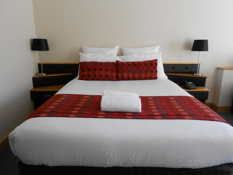 Commodore Regent - Accommodation Mermaid Beach 2