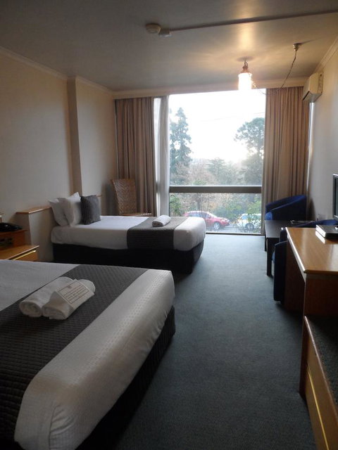 Commodore Regent - Accommodation Mermaid Beach 14
