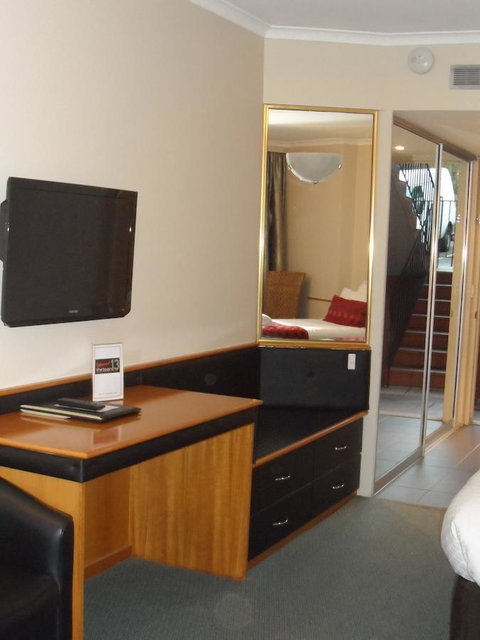 Commodore Regent - Accommodation Mermaid Beach 19