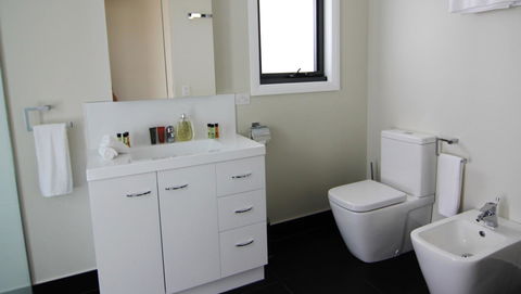 SEA EAGLE COTTAGE Amazing Views Of Bay Of Fires - Accommodation Mermaid Beach 28