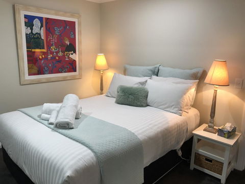 SEA EAGLE COTTAGE Amazing Views Of Bay Of Fires - Accommodation Mermaid Beach 3