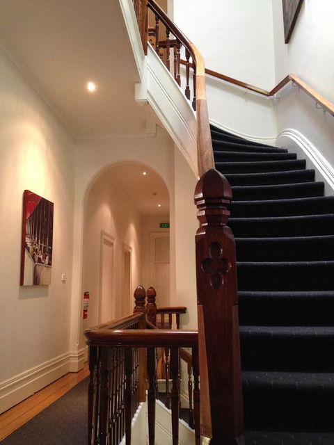 Auldington Hotel - Accommodation Mermaid Beach 26