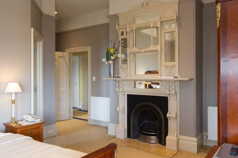 Grande Vue Hotel - Accommodation Mermaid Beach 37