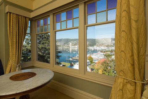 Grande Vue Hotel - Accommodation Mermaid Beach 18