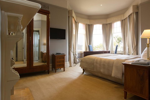 Grande Vue Hotel - Accommodation Mermaid Beach 16