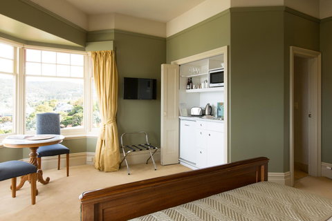 Grande Vue Hotel - Accommodation Mermaid Beach 35