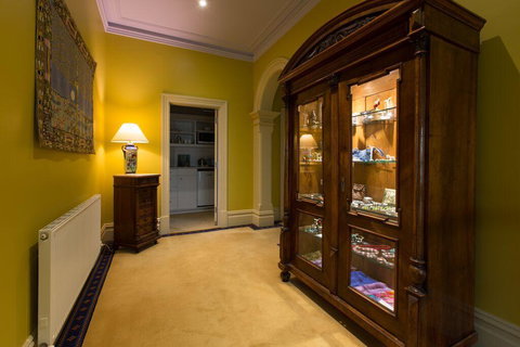 Grande Vue Hotel - Accommodation Mermaid Beach 22