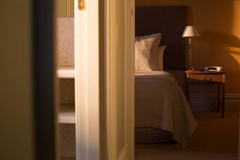 Grande Vue Hotel - Accommodation Mermaid Beach 13