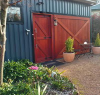 The WeareHouse In Deloraine - Accommodation Mermaid Beach