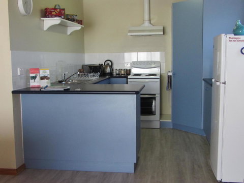 Elm Trees Accommodation @ Ross - Accommodation Mermaid Beach 19