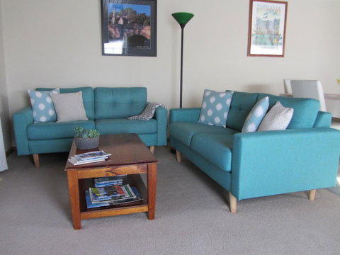 Elm Trees Accommodation @ Ross - Accommodation Mermaid Beach 11