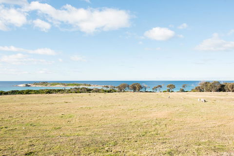 Beach Break Bicheno - Accommodation Mermaid Beach 0