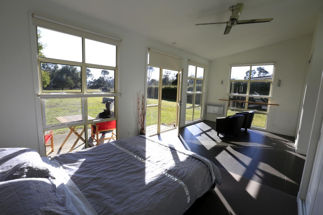 Robigana TAS Accommodation Mermaid Beach