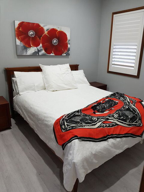 Never Inn - Accommodation Mermaid Beach 2