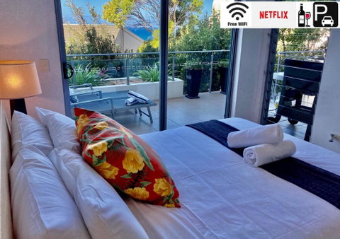 NEW Sunshine Beach Family Escape 3 Bedroom With Free Wifi And Parking - Accommodation Mermaid Beach 0