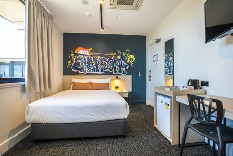 Nightcap At Chardons Corner Hotel - Accommodation Mermaid Beach 3