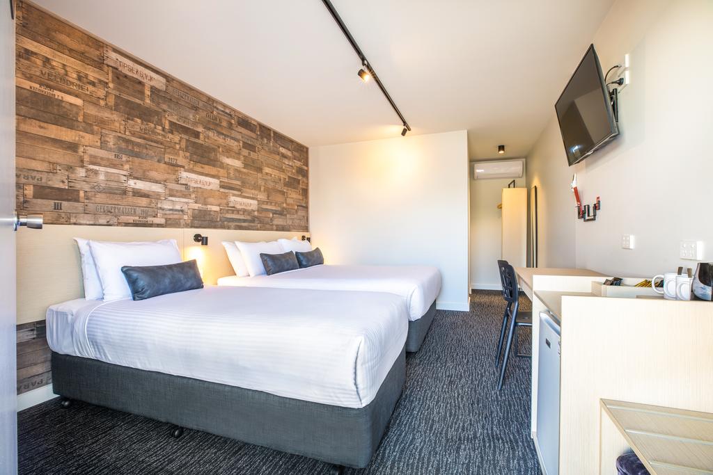  Accommodation Mermaid Beach