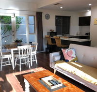 Norwood Townhouse City Fringe - Accommodation Mermaid Beach