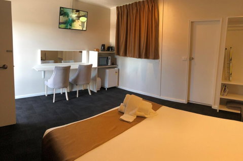 Nowra Motor Inn - Accommodation Mermaid Beach 2