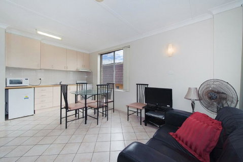 Ocean Court 7 13 Lord Street - Accommodation Mermaid Beach 1