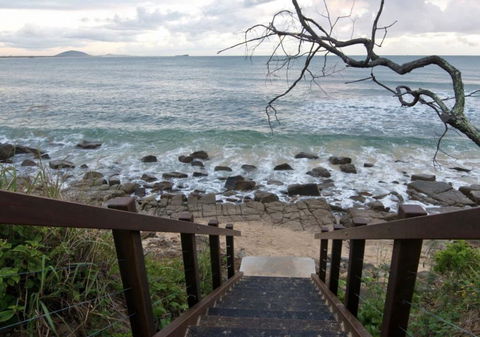 Ocean Court Yard - Accommodation Mermaid Beach 1