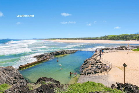 Oceanview - Accommodation Mermaid Beach 2