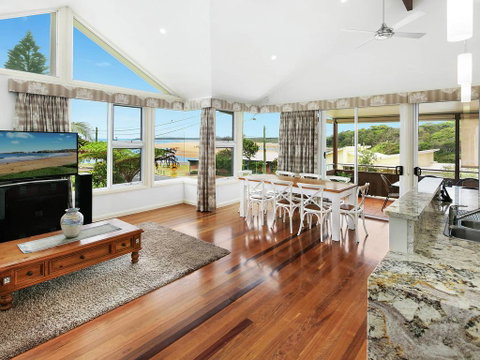 Oceanview - Accommodation Mermaid Beach 0